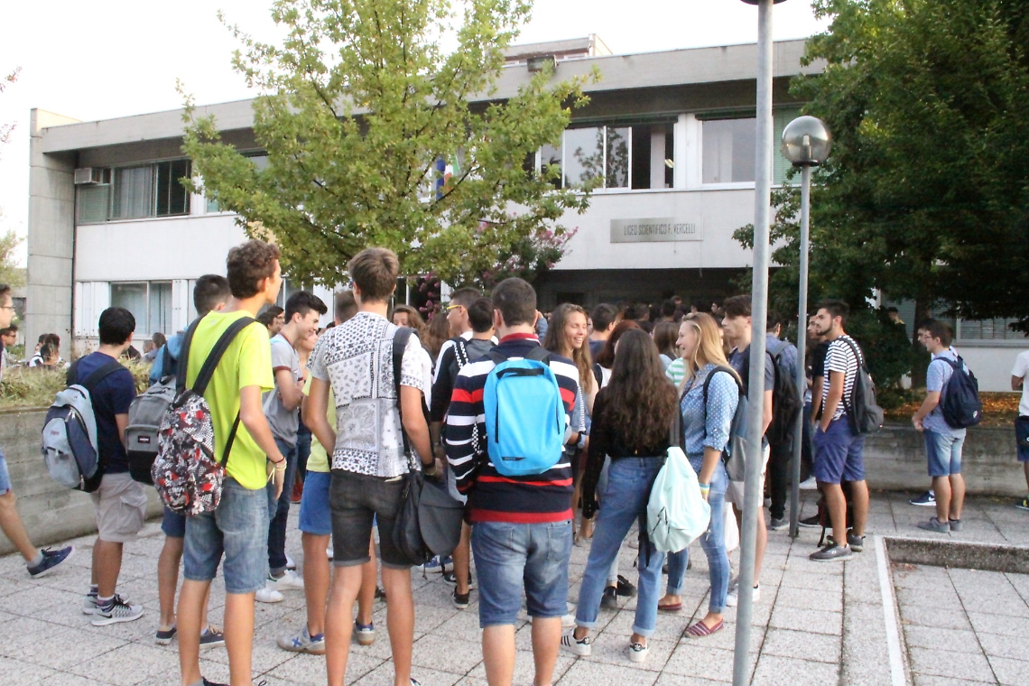 primo giorno di scuola vercelli 2016