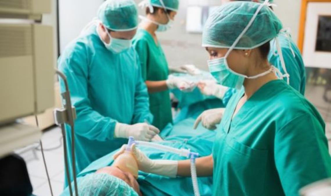 ipnosi-anestesia-tumore-paziente-intervento-21437