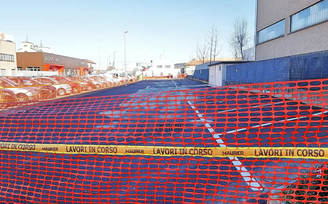 parcheggio via del lavoro