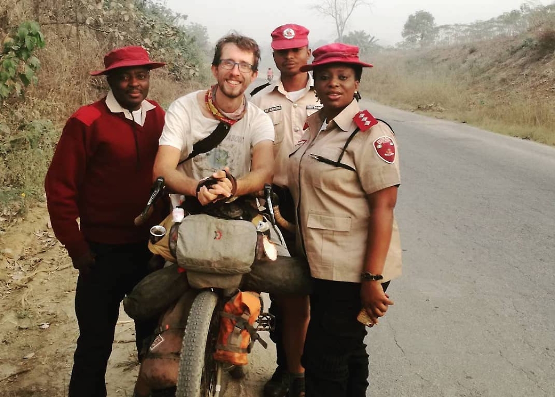 50263596_315070939118285_393733930631548766_n