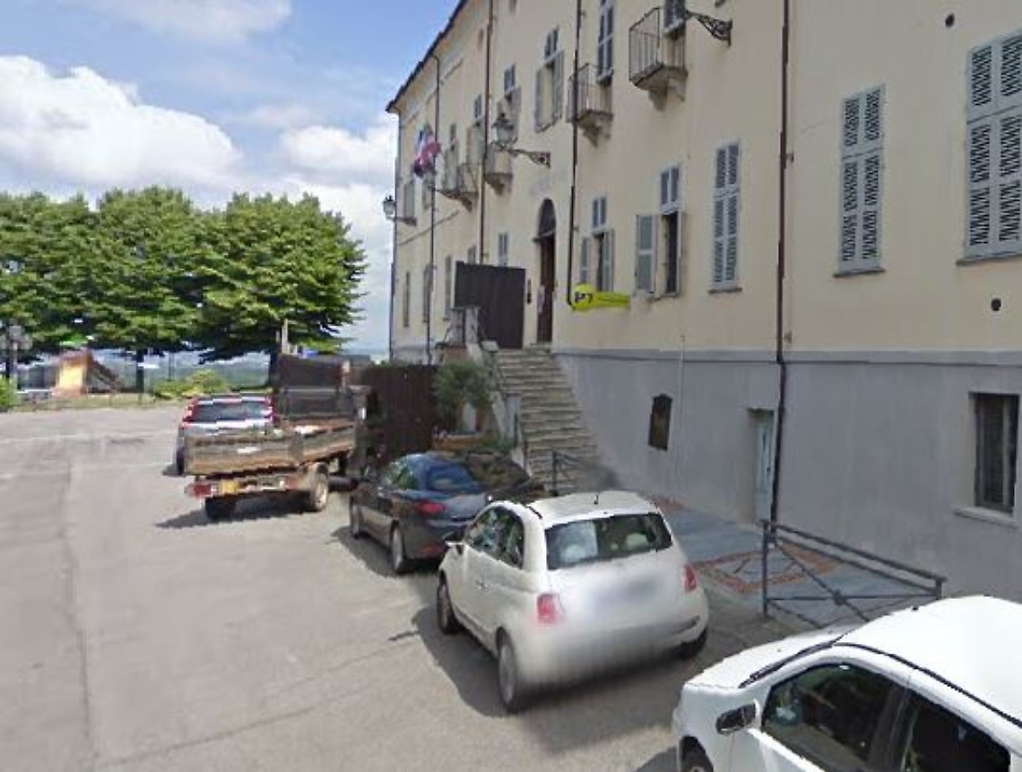 posta rocca d'arazzo