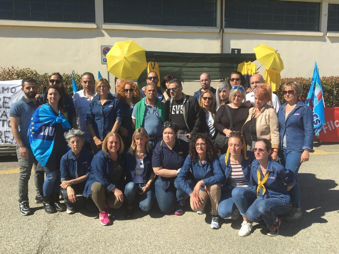 Mercatone Uno presidio 30 maggio