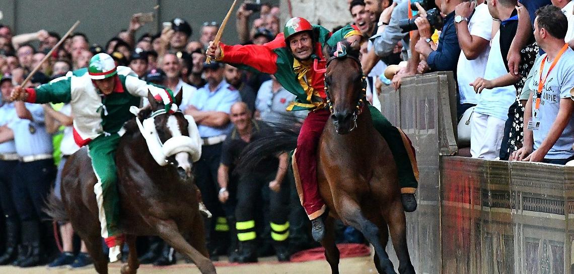 ITALY-TRADITION-HORSERACE-PALIO
