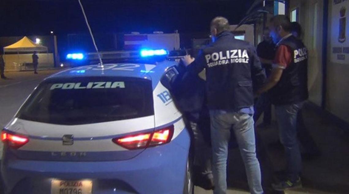 polizia squadra mobile
