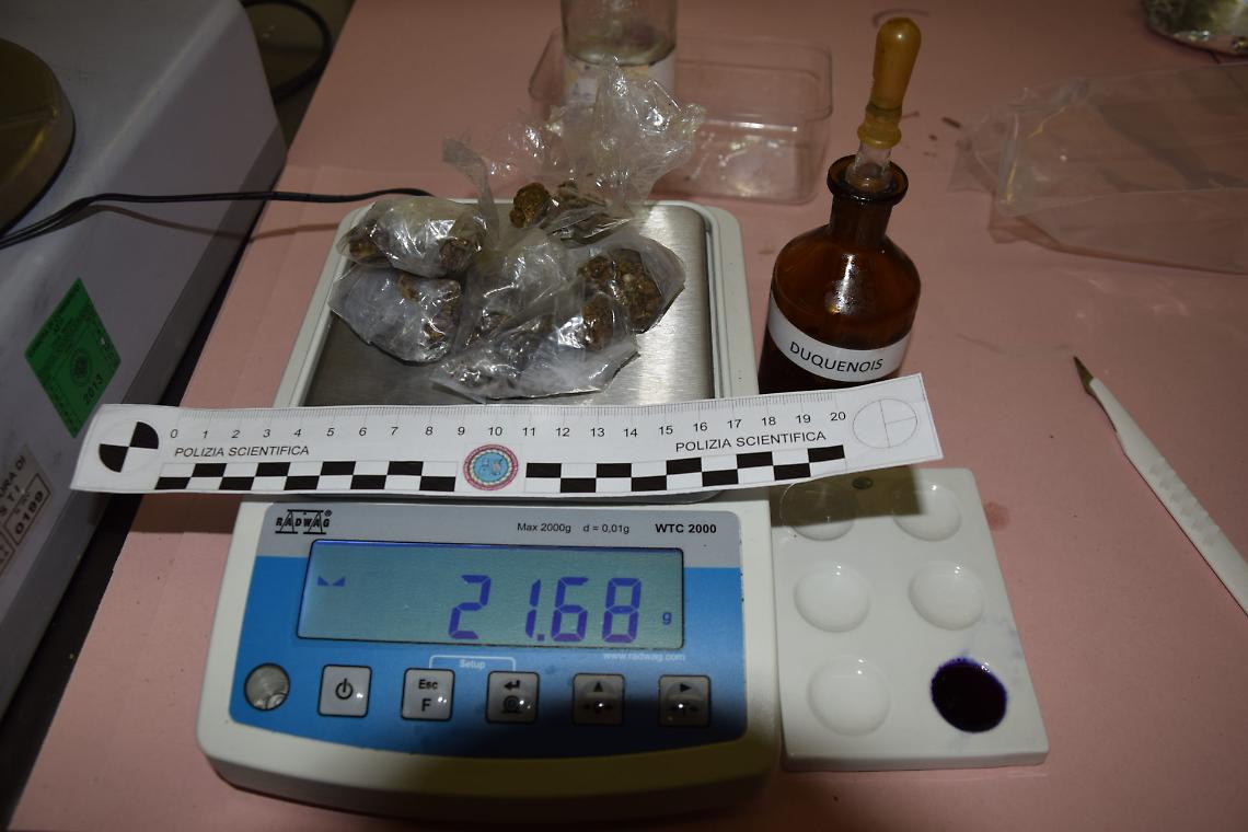 110 straniero indagato per spaccio