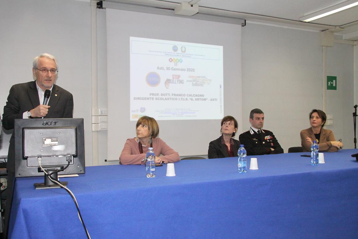 Artom convegno cyberbullismo