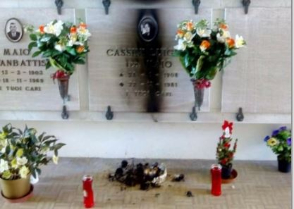 vandali cimitero