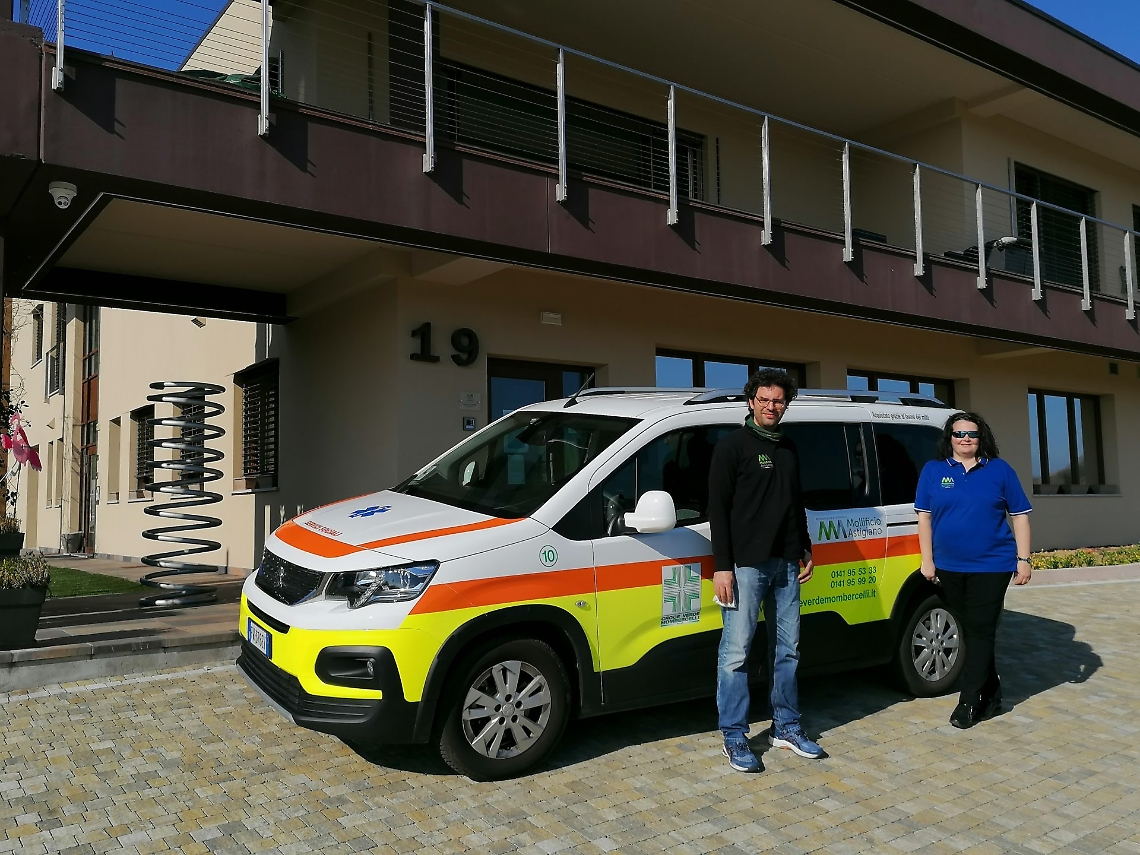 donazione auto croce verde mombercelli (3)