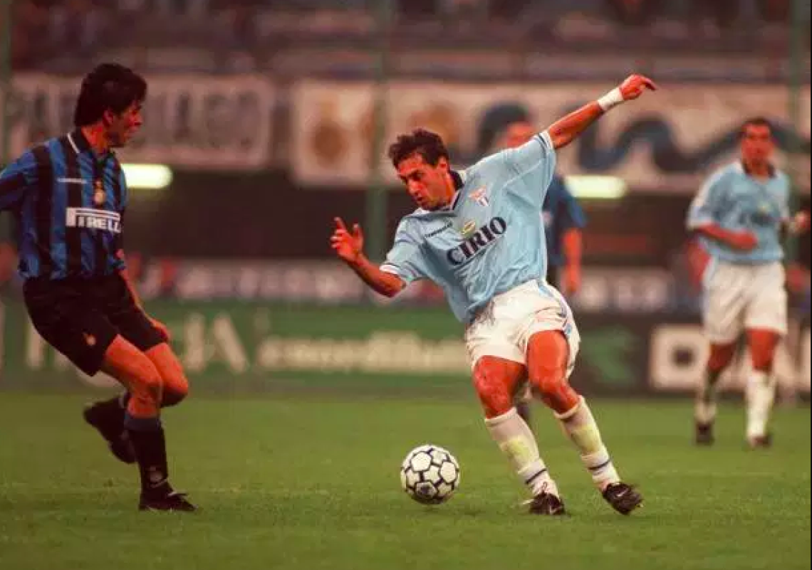 CBE6D859-1161-4797-8707-5101D7D057FD