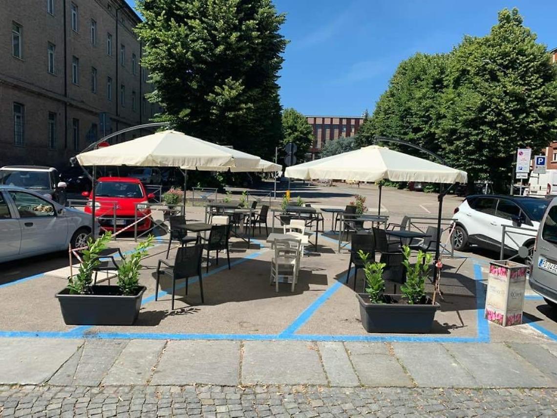 54CDC706-A7D2-45C6-A557-6DEACB7D31E4