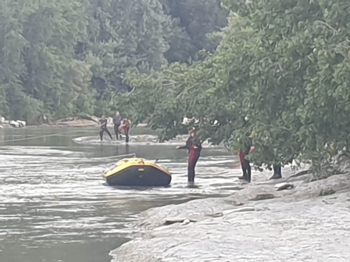 0B8DBC01-9430-4B69-B093-D0C2C48FF758