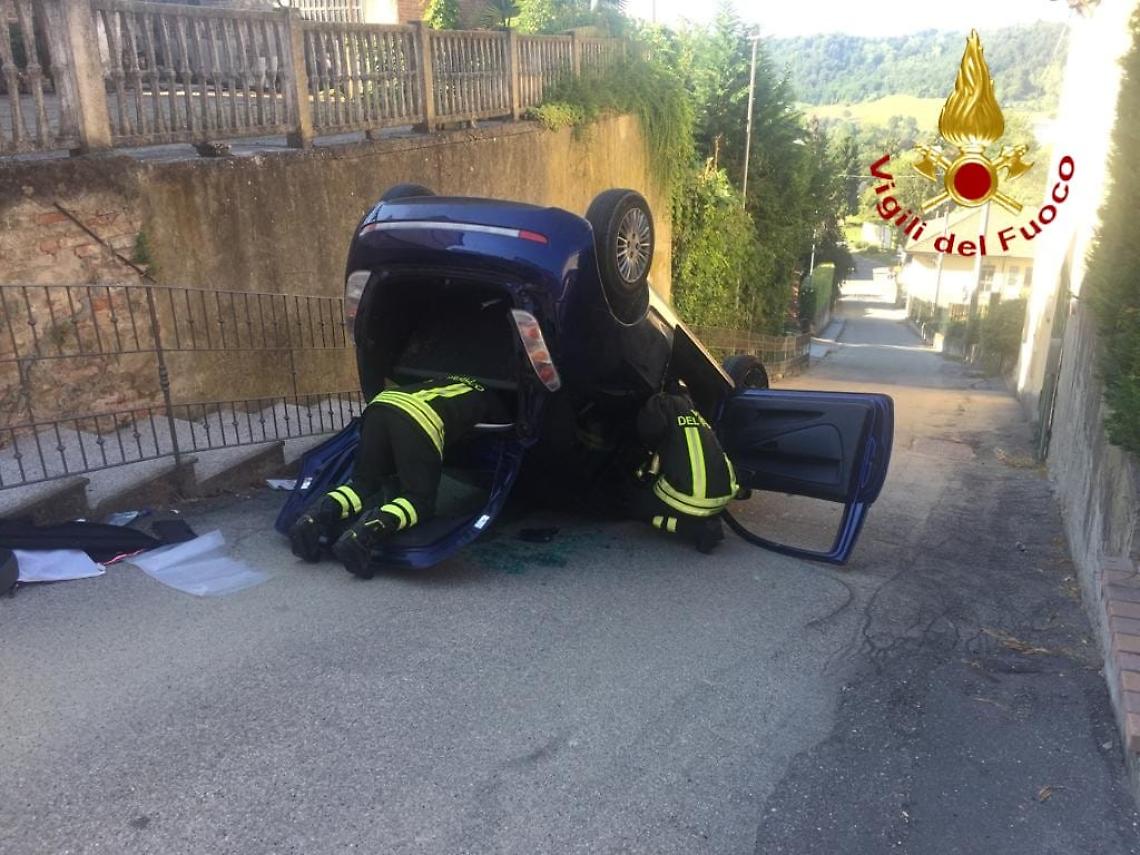 7C407B6D-B37C-4B0D-B210-7484247DC237