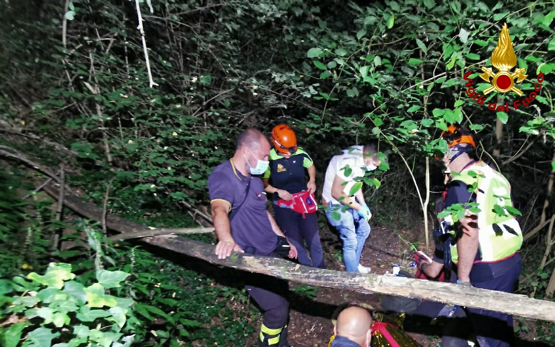 F52652C2-B6F6-40F6-B574-4D8DD9F05623