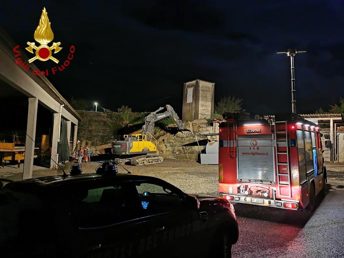 B11E44DC-7A3B-4297-B283-E86DCC66D5B3