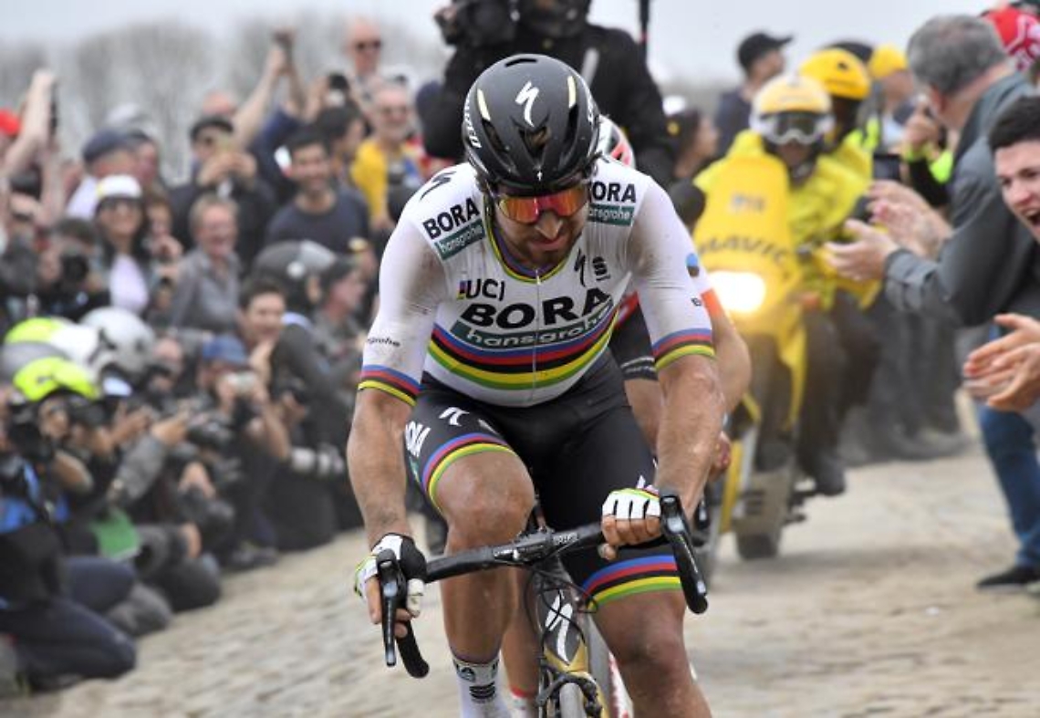 D9C31098-A0C4-445B-BD23-D0C70990F829