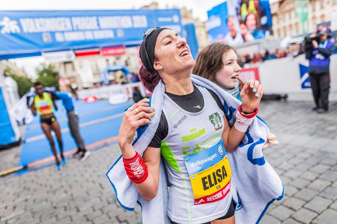 F48C5CBC-B532-4367-9E9C-6E0367C2179A