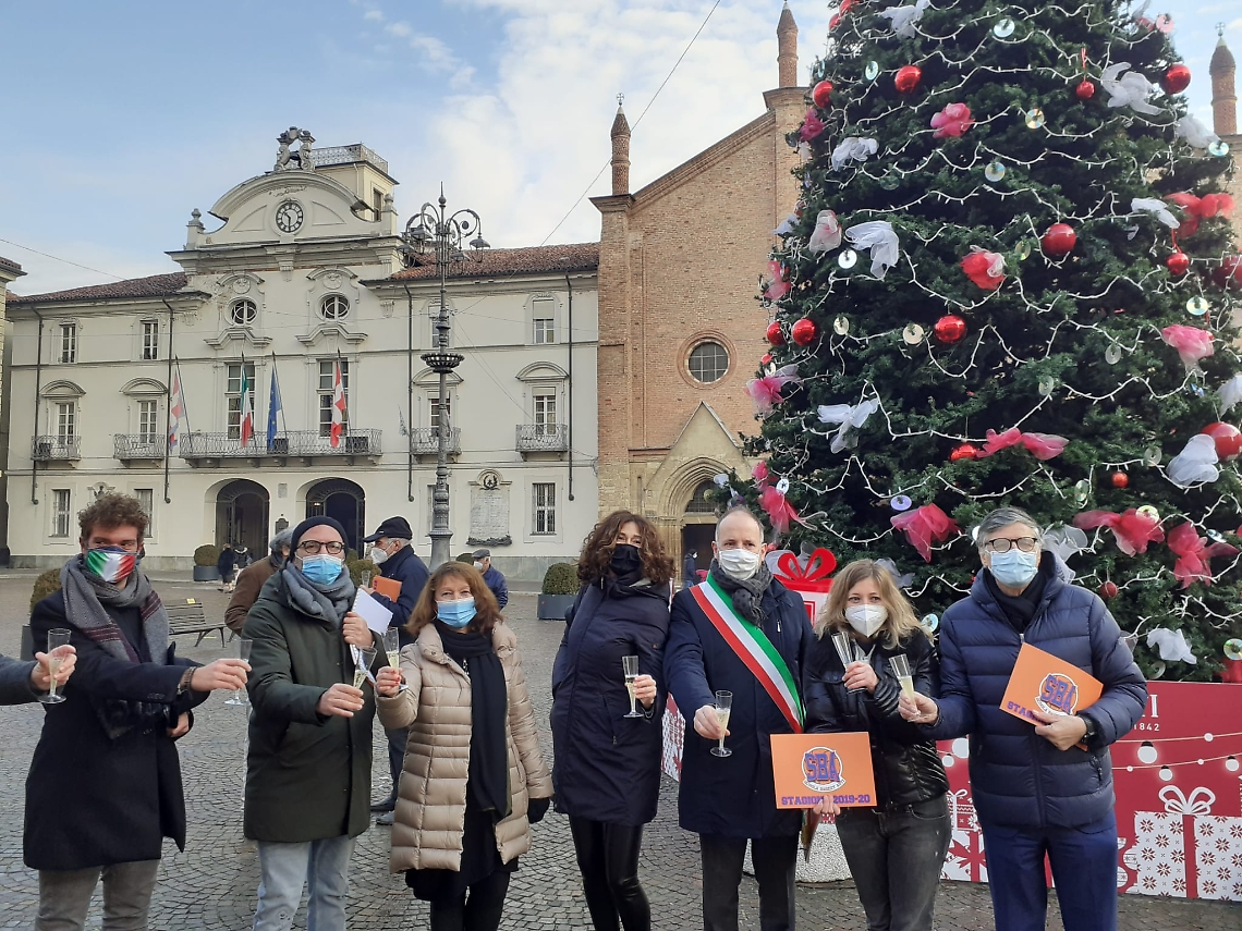 9807BD7C-3E6F-4147-B3E5-76FD6F07C667