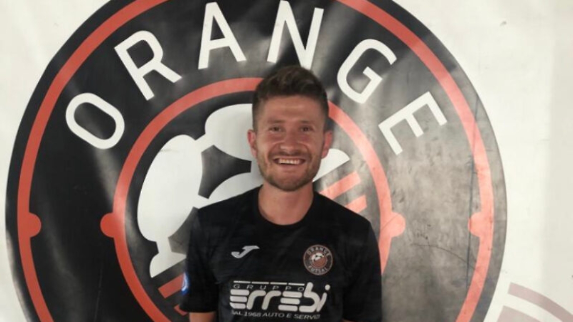 2FE492BD-81CE-4A22-A721-8F3D936BED61