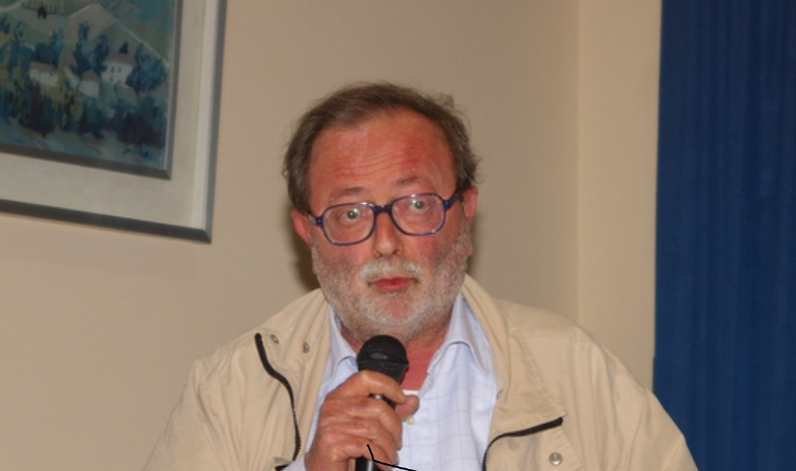 5731EED0-4485-4ED1-9BEF-C994467F4378