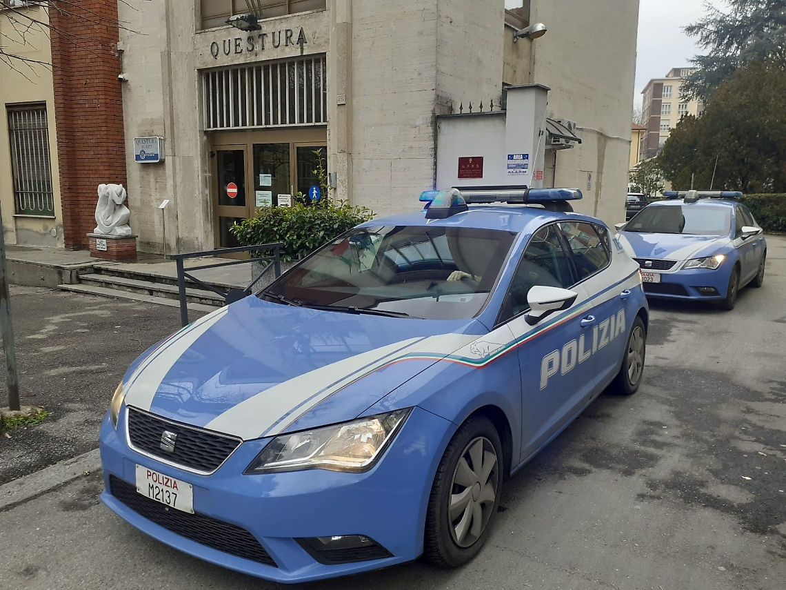 polizia volanti 1