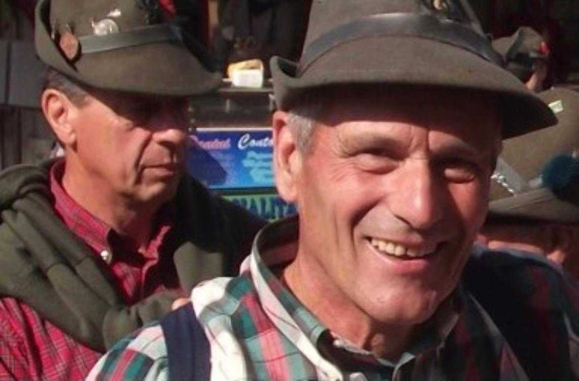 55C5E0AD-B05D-41A0-B33A-78AEC1CCF60F