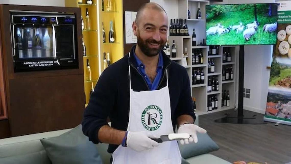 90B2E767-537D-4F30-8226-5547A732C56C