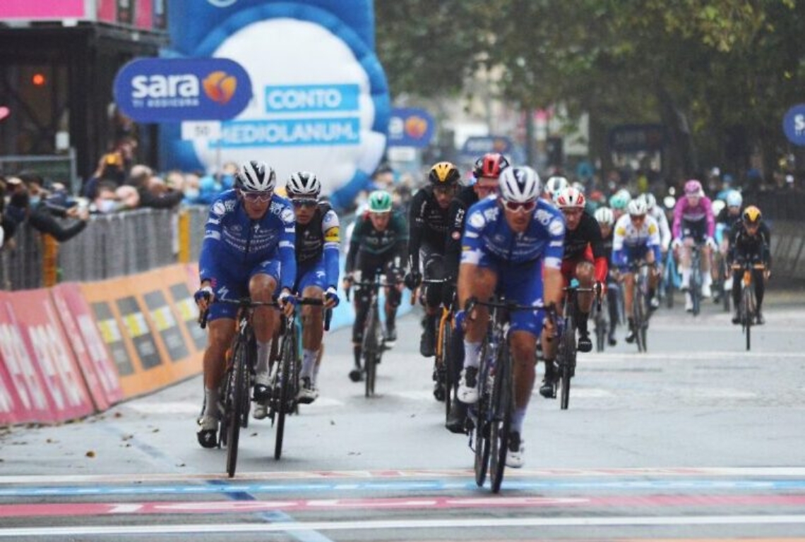 Giro d'Italia arrivo di tappa ad Asti