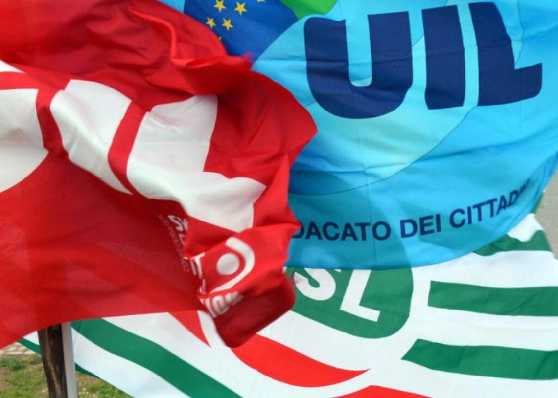 Cgil Cisl Uil bandiere