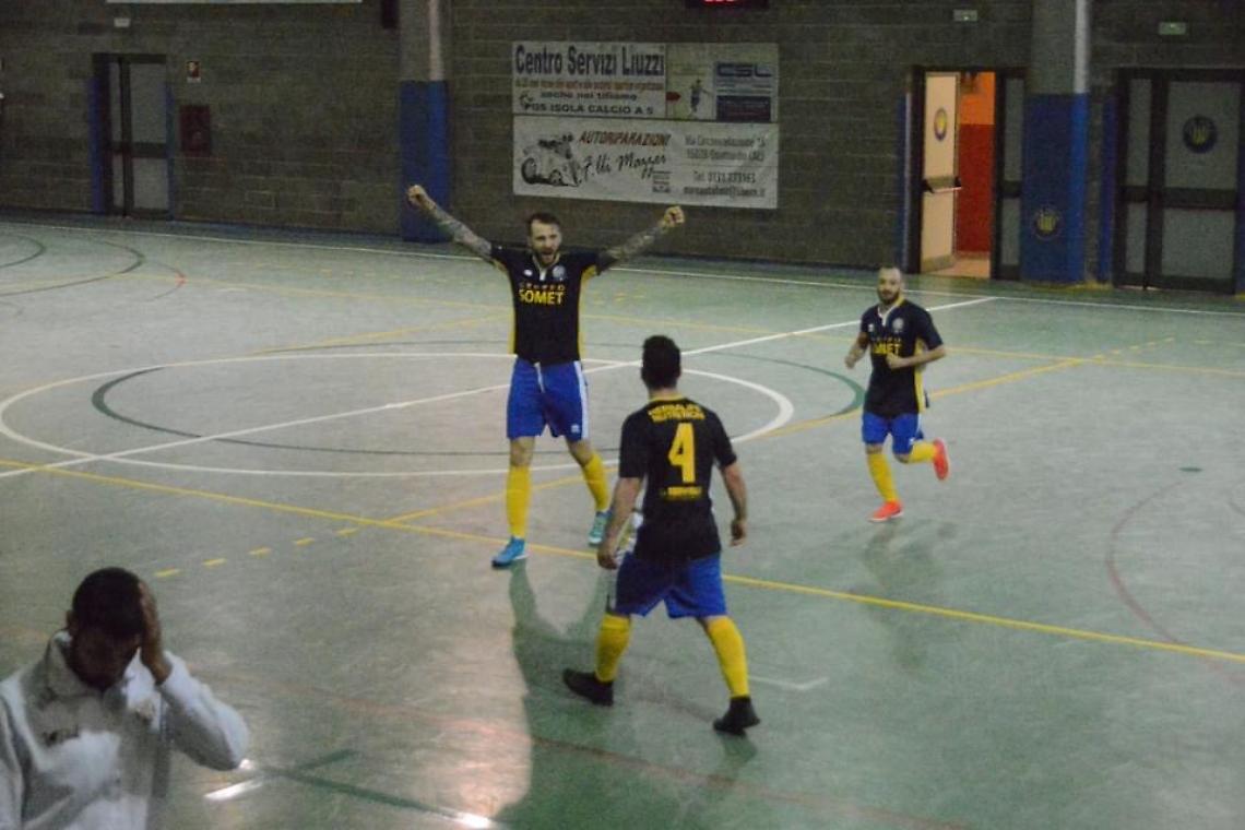 2BA4404D-C17B-48F6-9AD0-136879FF3083