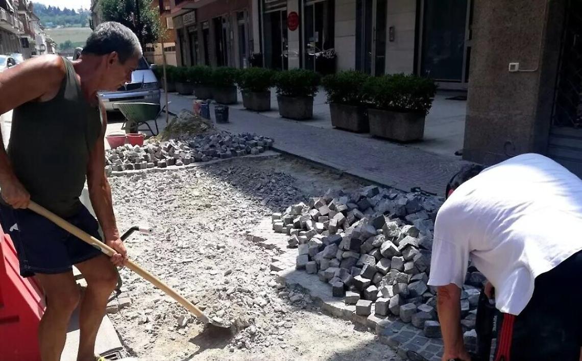 costigliole lavori via roma