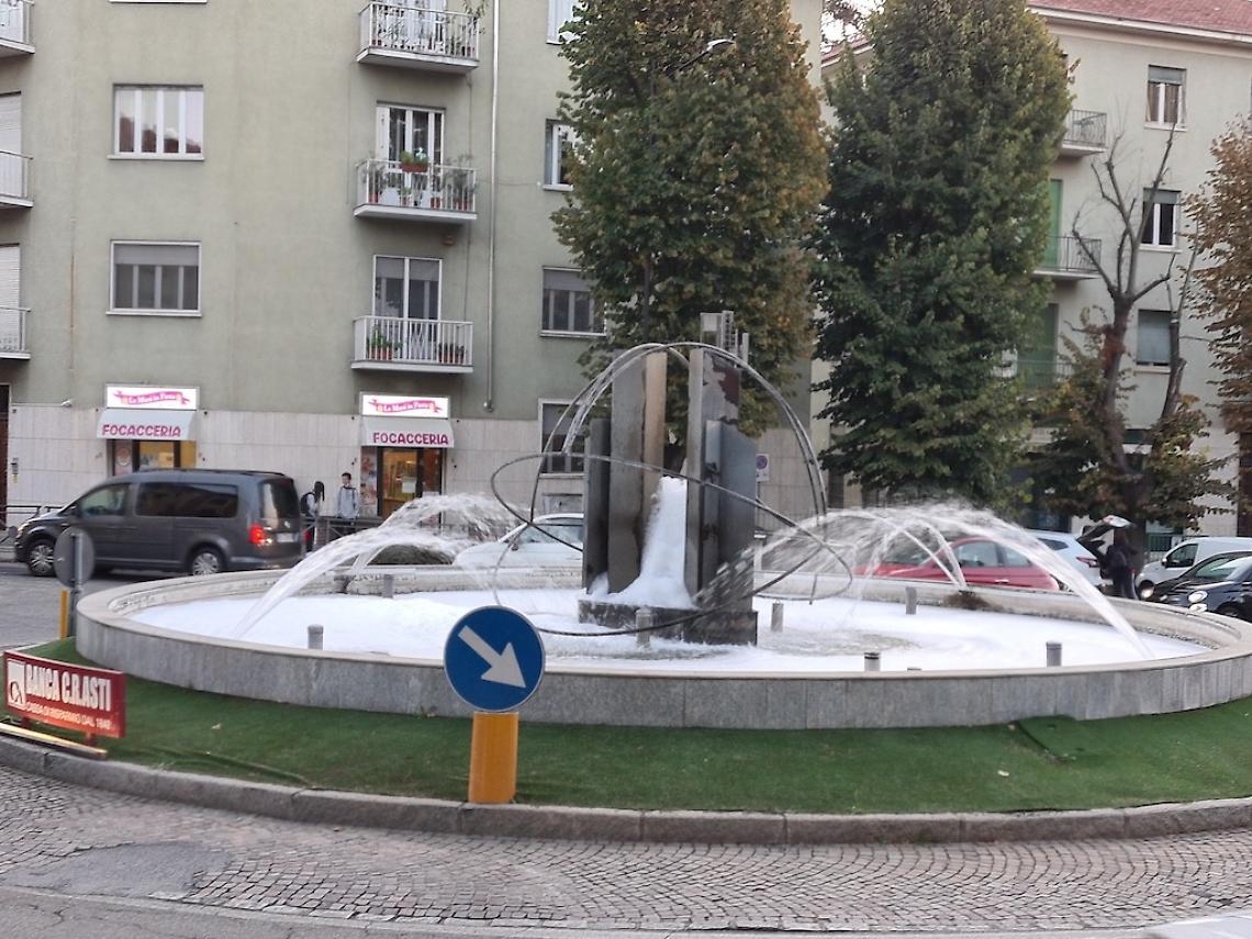 fontana piazza lugano