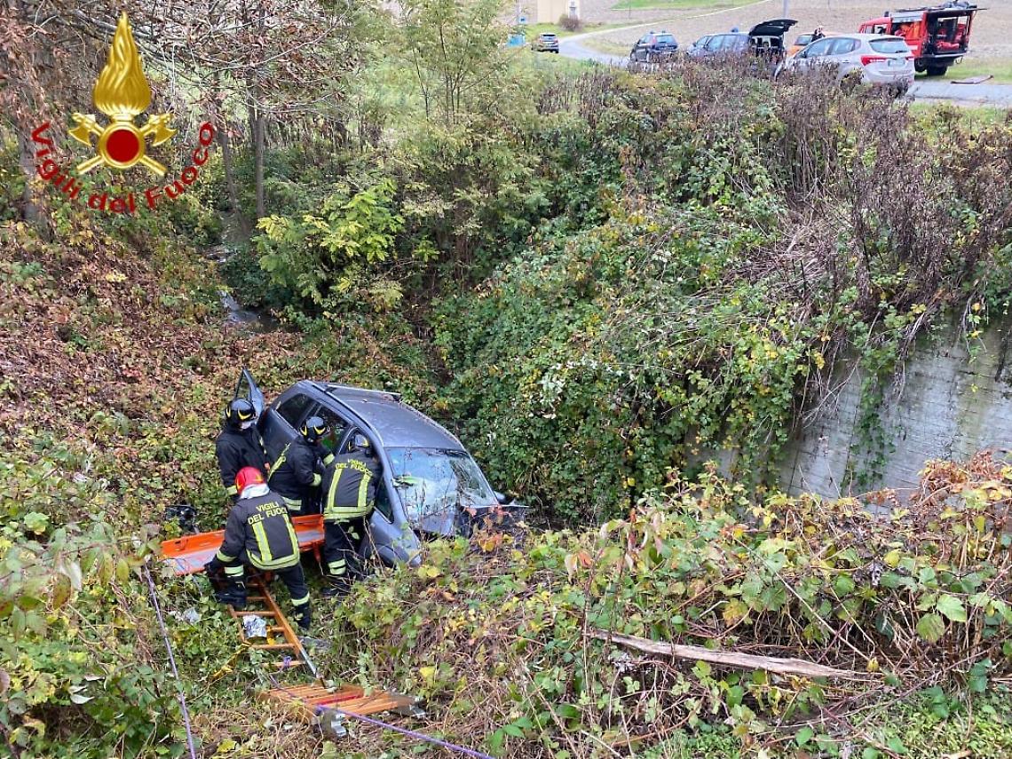 3EA2BC9D-F75F-4D84-AC2B-3A686F20DDA5