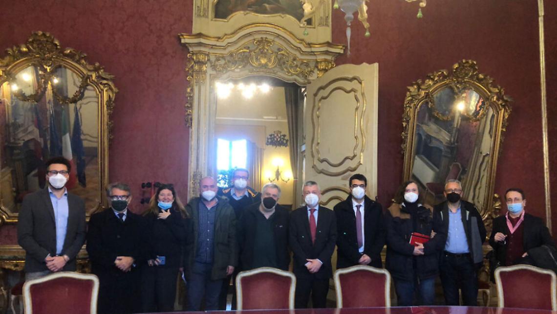 40452944-5BA0-47AE-AECF-18D1EAE1531A