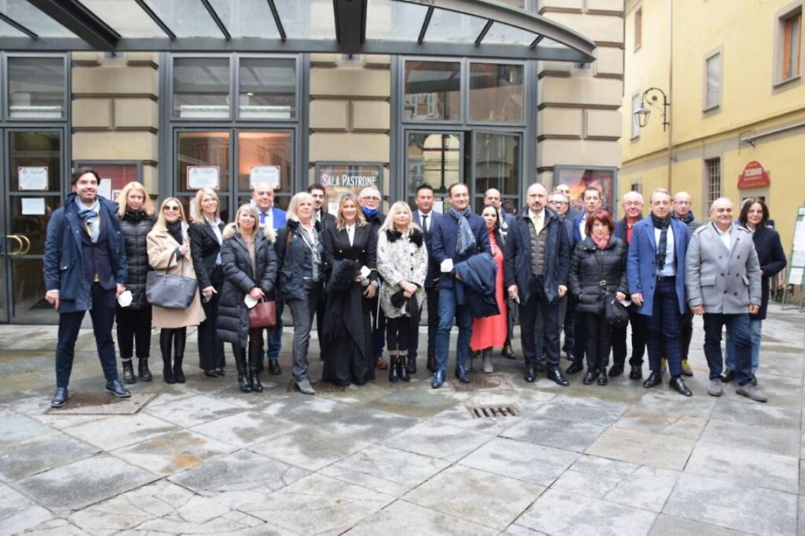 con asti nel cuore e forza italia