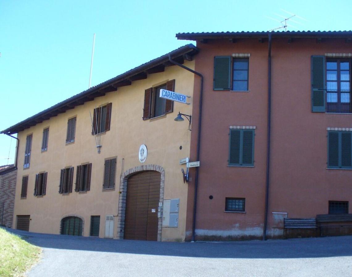 caserma carabinieri (1)