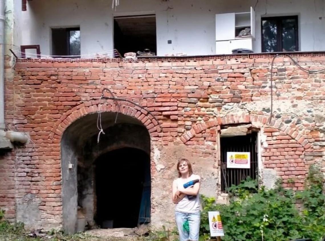 Francesca Anselmi, prima assegnataria di case a 1 euro