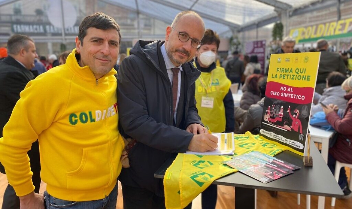 LA FIRMA DI MAURIZIO RASERO1