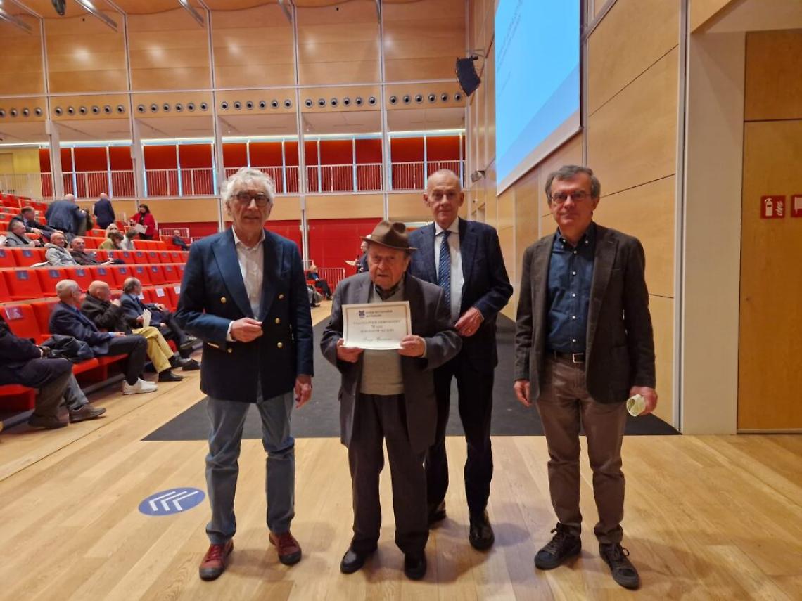 PHOTO-2022-12-12-15-52-35