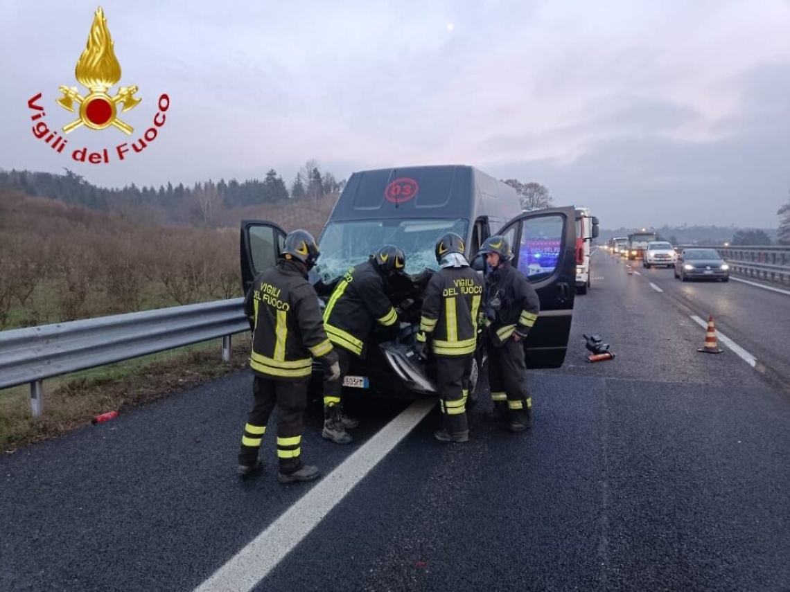 BB96B2C3-6F5E-44B1-9228-07E8F2958EC1