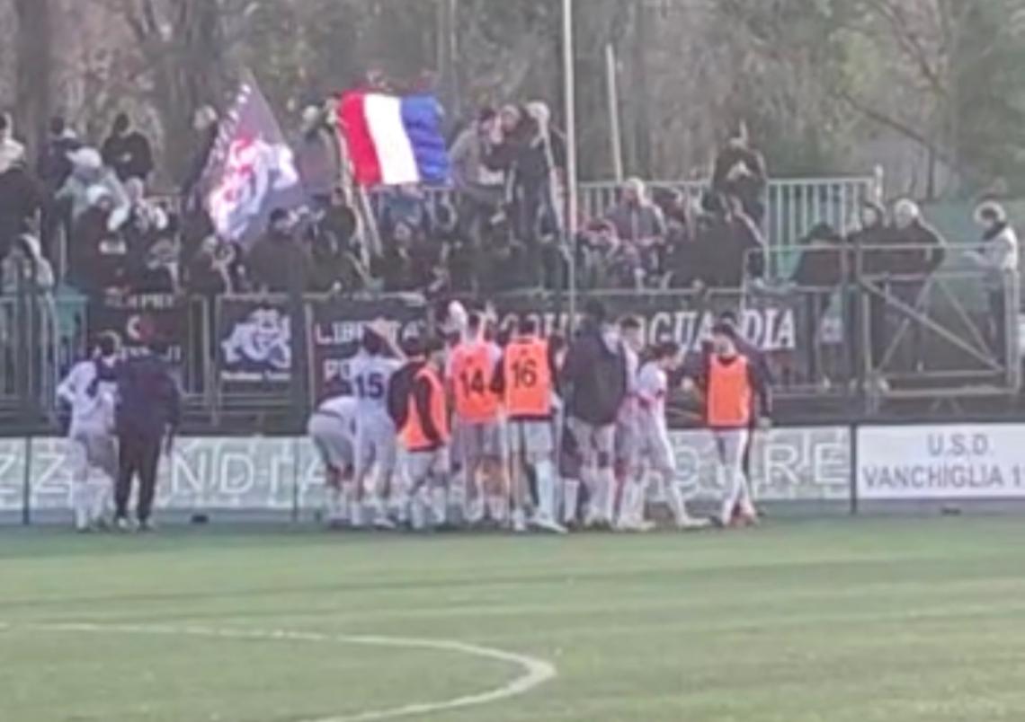 CAD54B9D-18BB-4C97-846F-B5048B7FFE16