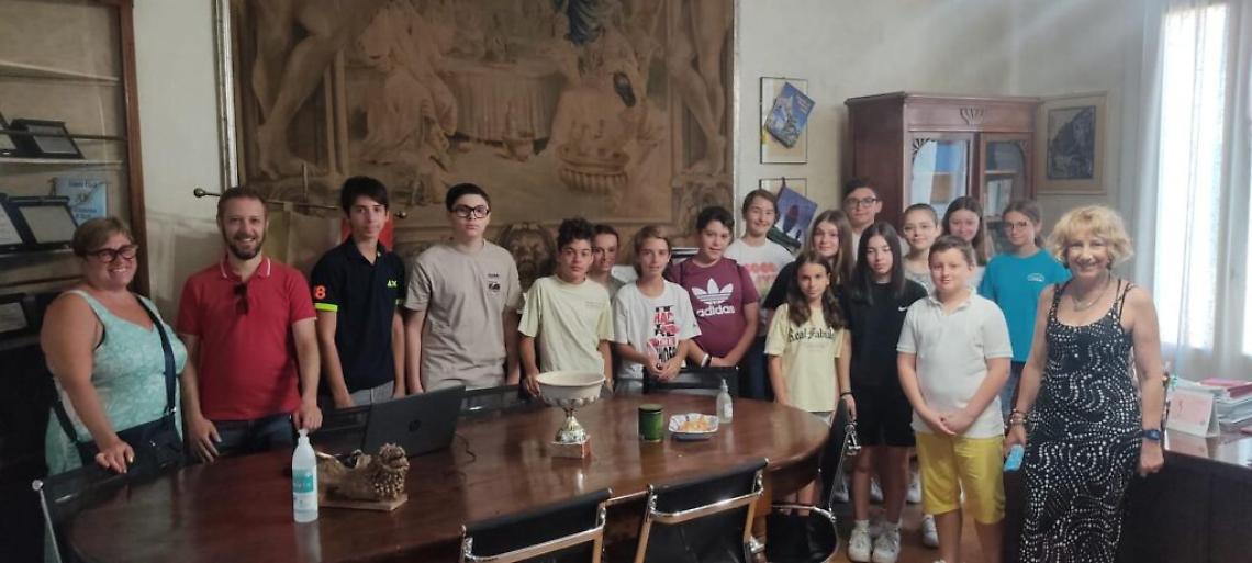 Liceo classico summer school con studenti medie