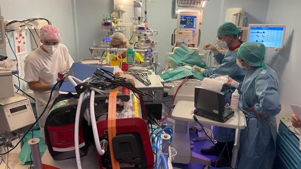 709B171B-BF72-4484-9FA6-98A07321B905