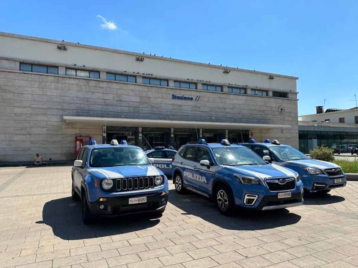 polizia stazione ferroviaria