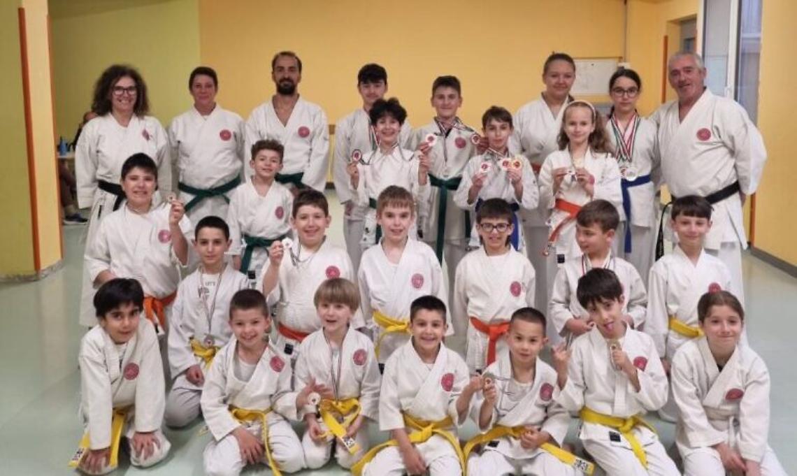 WhatsApp Image at ()