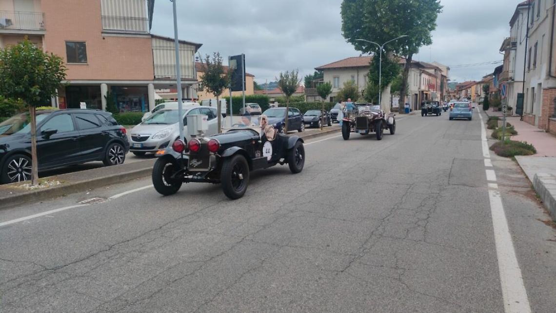Il passaggio della 1000 Miglia nell'Astigiano