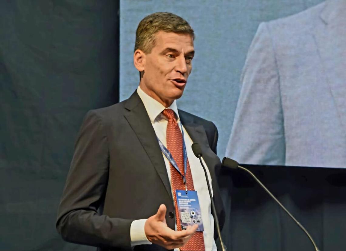 Costa Luigi assemblea