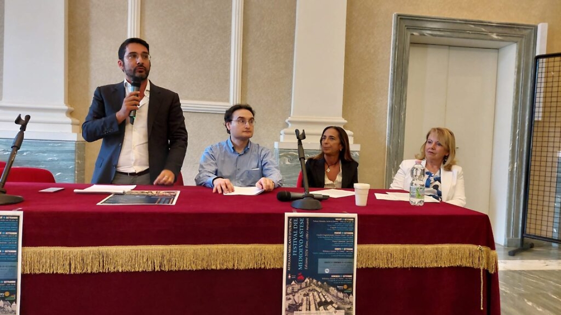 presentazione del festival medievale di asti
