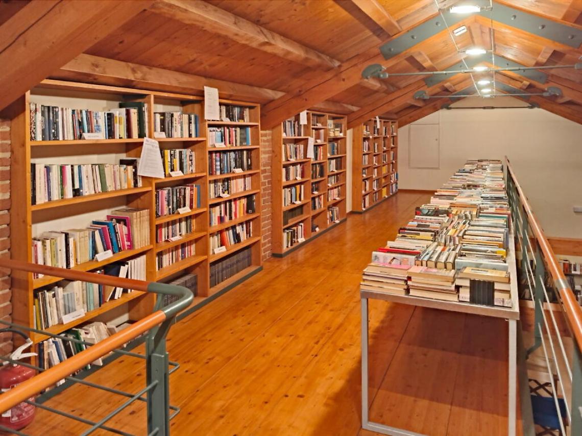 libri alla Fratellanza militari