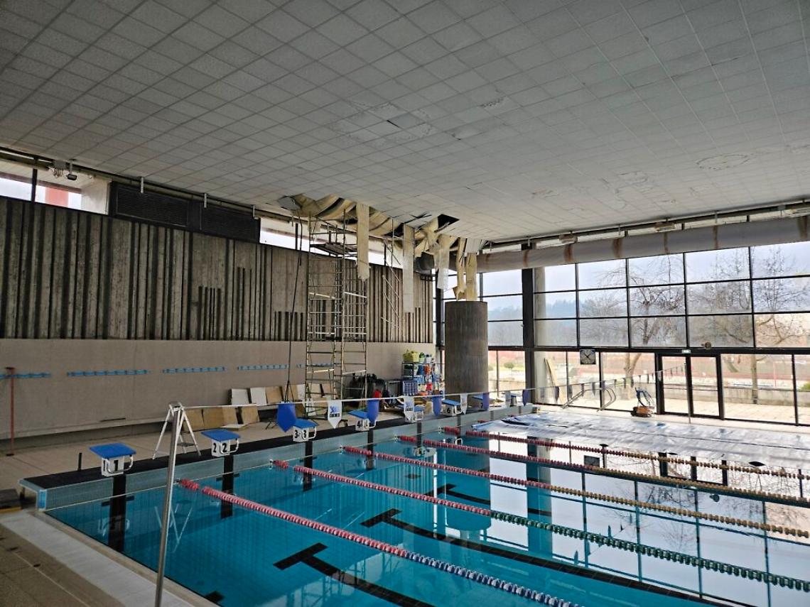 Crollo alla piscina di via Gerbi