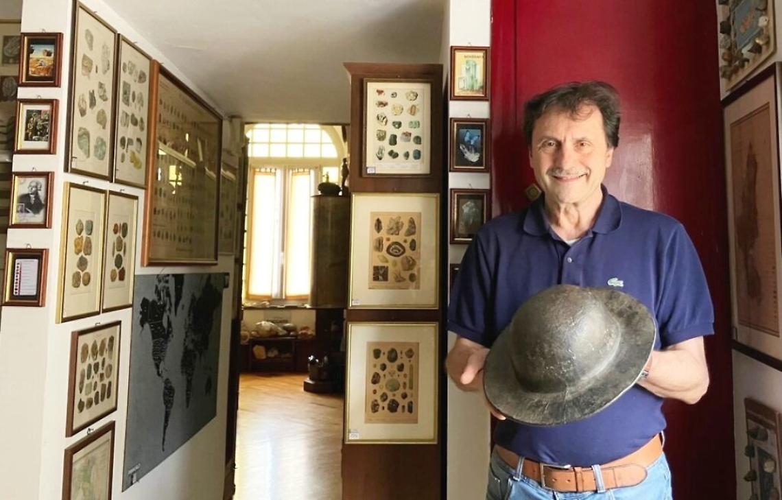 Tomalino Massimo con elmetto Marcinelle